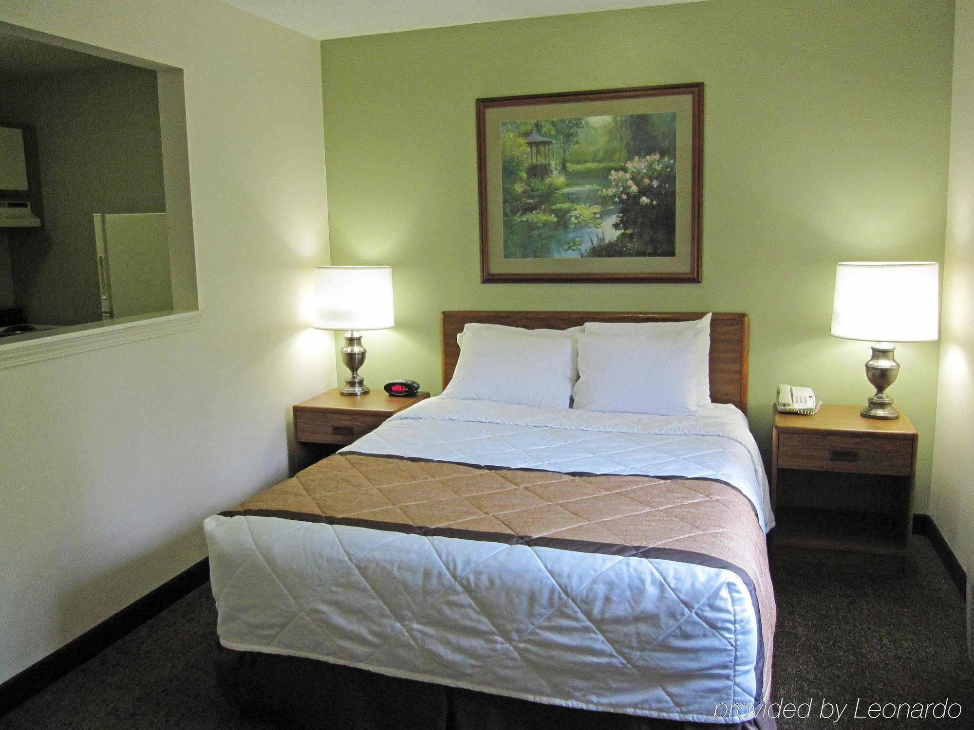 Extended Stay America Select Suites - Greenville - Haywood Mall Экстерьер фото